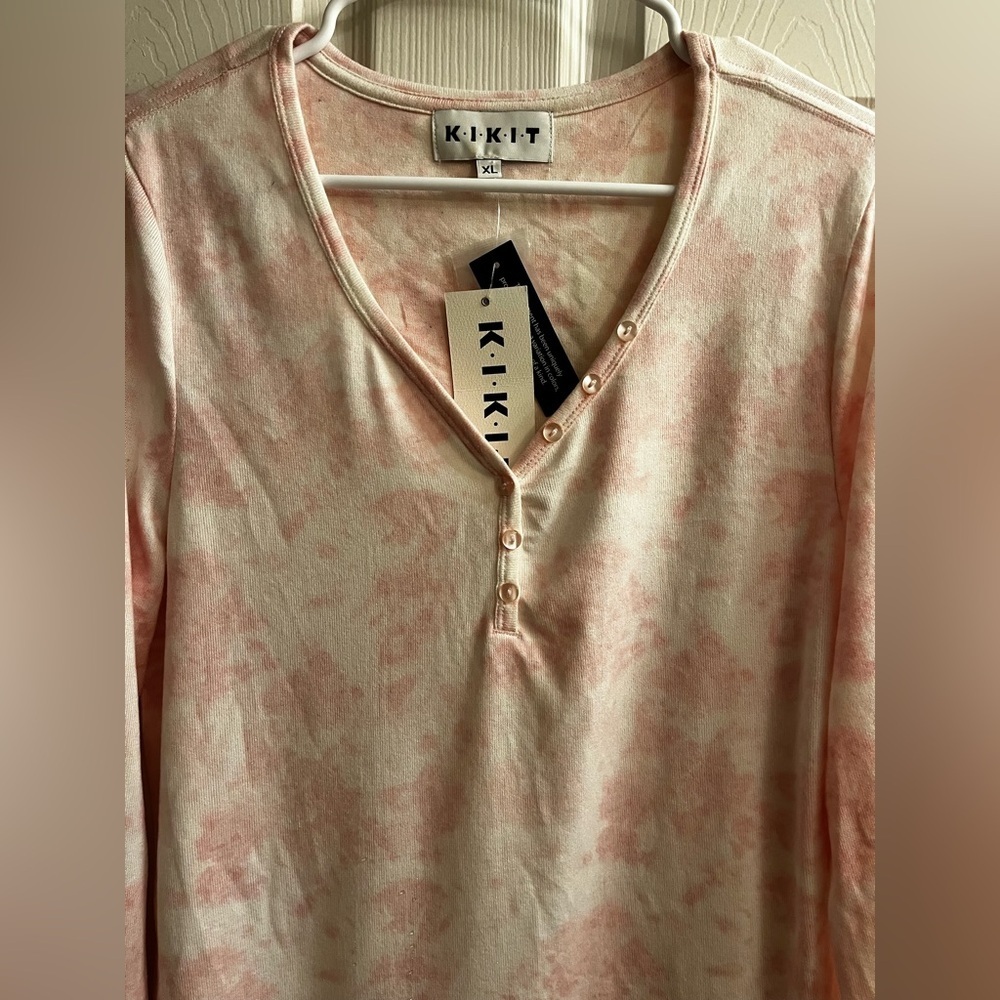 KIKIT~PINK MARBLED BLOUSE~NWT~XL - Picture 5 of 13